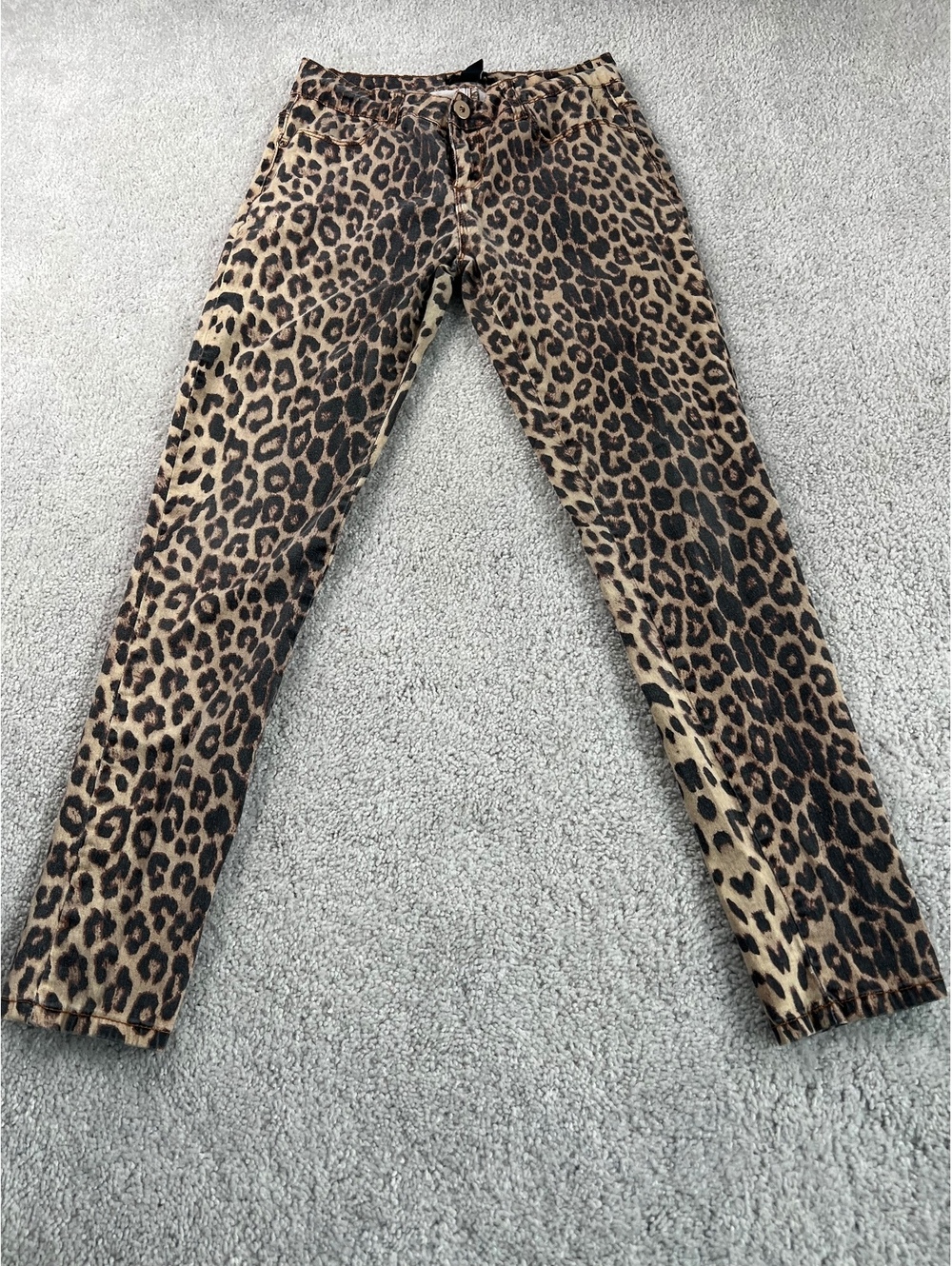 Forever 21 Leopard Print Jeans Women’s L Animal Print Straight Leg Y2K